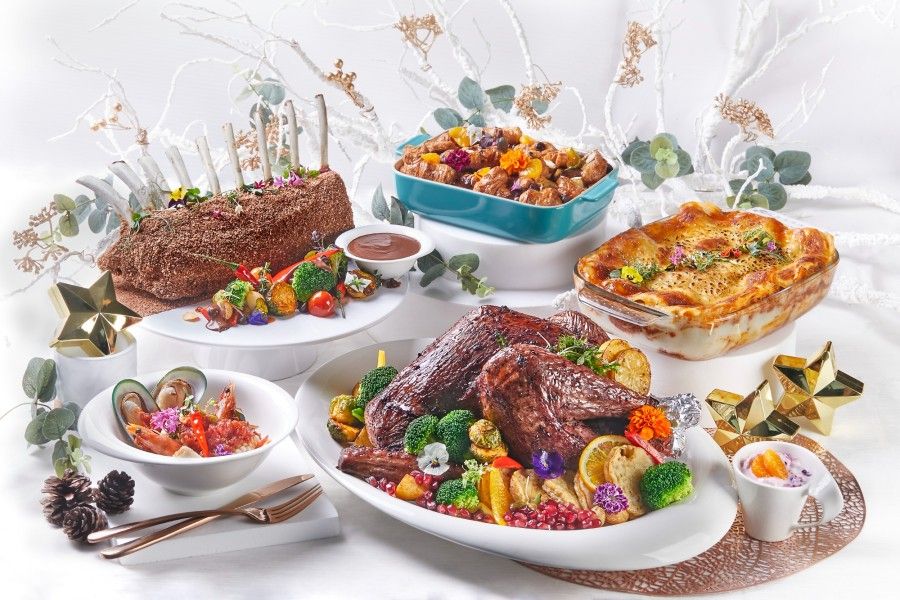 Top 5 Halal Christmas Full Buffet Menus 2022!